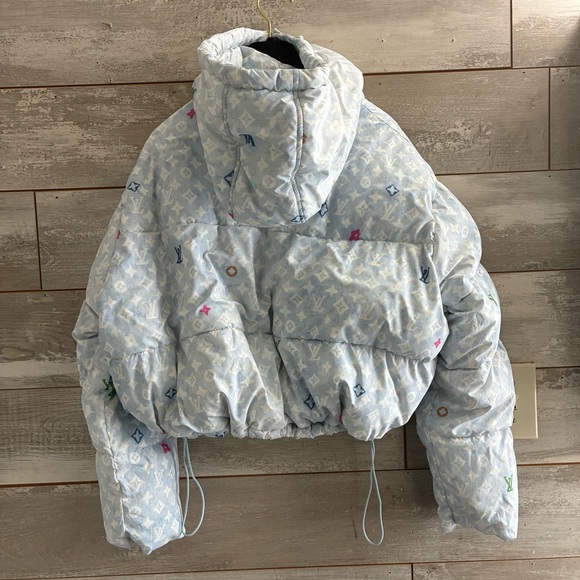 Louis Vuitton Monogram Puffer Jacket w/ Detachable Hood - Picture 7 of 14